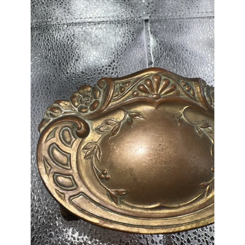 elaborate‎ vintage jewelry casket box brass metal